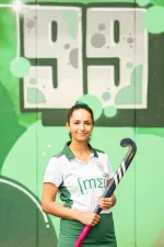 Lara Broll