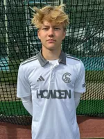 Niklas K.