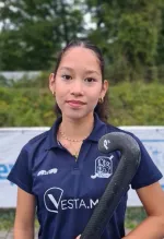Elina R.