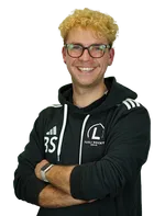 Bennett Stolze