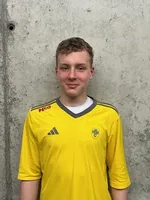 Lukas H.
