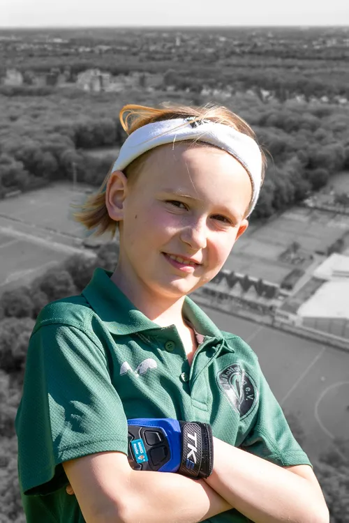 player image