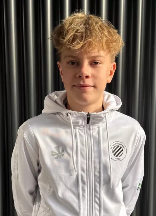 player image
